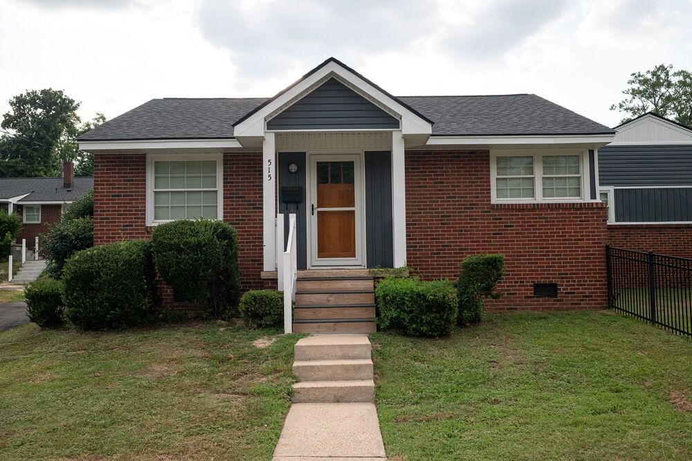 Front of Trinity Court Apartments 