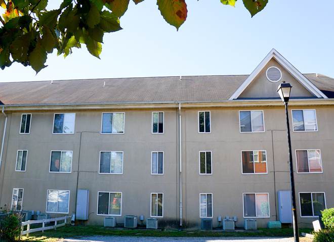 Walnut Street School Apartments